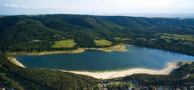 Lac de Saint-Ferréol